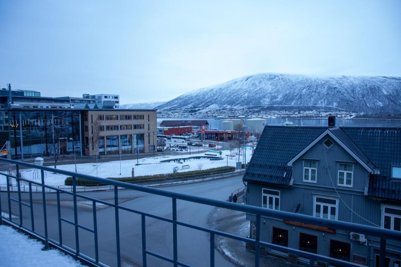 Toppleilighet Med Utsikt I Sentrum Nord Tromsø Exteriér fotografie